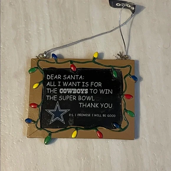 NWT 🏈 ⭐️ Dallas Cowboys Christmas Ornament with Lights and Theme - Picture 1 of 5